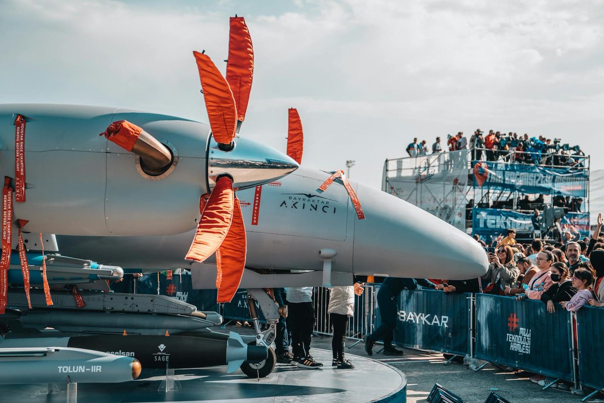 AfricTelegraph's tweet image. Le nord d'Israël tremble. Les drones de la résistance libanaise franchissent les défenses et frappent les colonies. Une bascule tactique qui redessine l'équilibre du conflit sur le front nord. #Afrique #MoyenOrient #Drones #FrontNord #Galilee africtelegraph.com/blog/drones-de…
