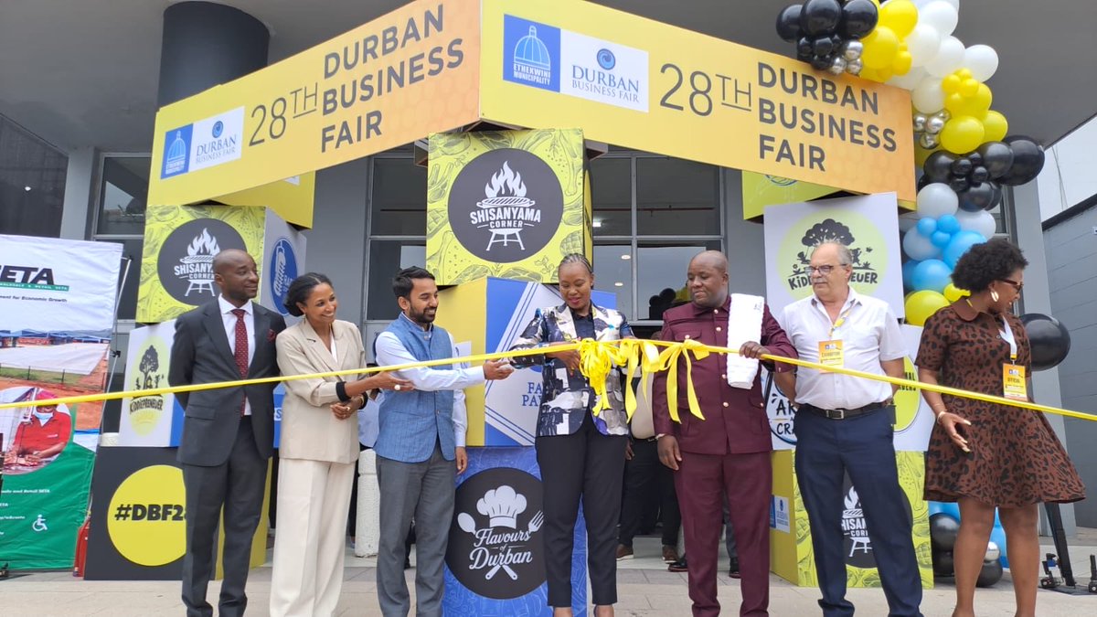 CGIDurban's tweet image. H.E. Stella Ndabeni-Abrahams, Minister for Small Business Development of South Africa visited the #ODOP and #Ayurveda exhibition set up by CGI Durban at Durban Business Fair 2026. 

Visit the unique collection showcasing India’s One District One Product initiative and experience