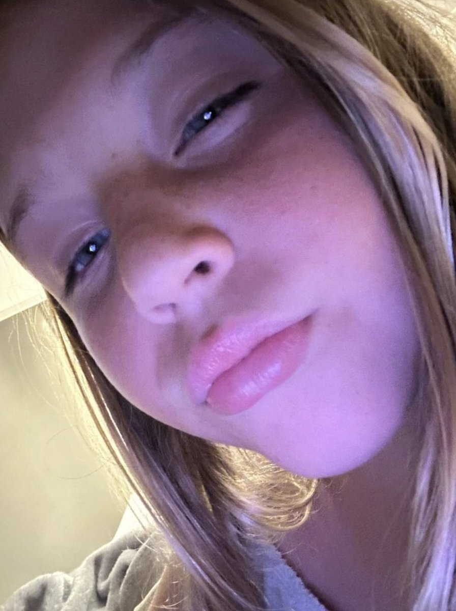 cloe 🥺 tweet media