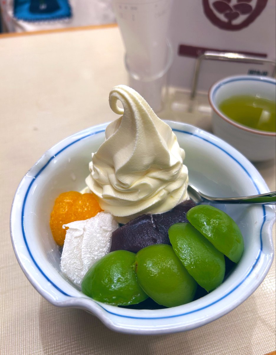 みとみちこ tweet media