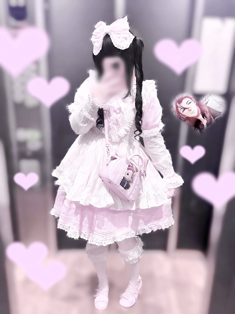 ♰ tweet media
