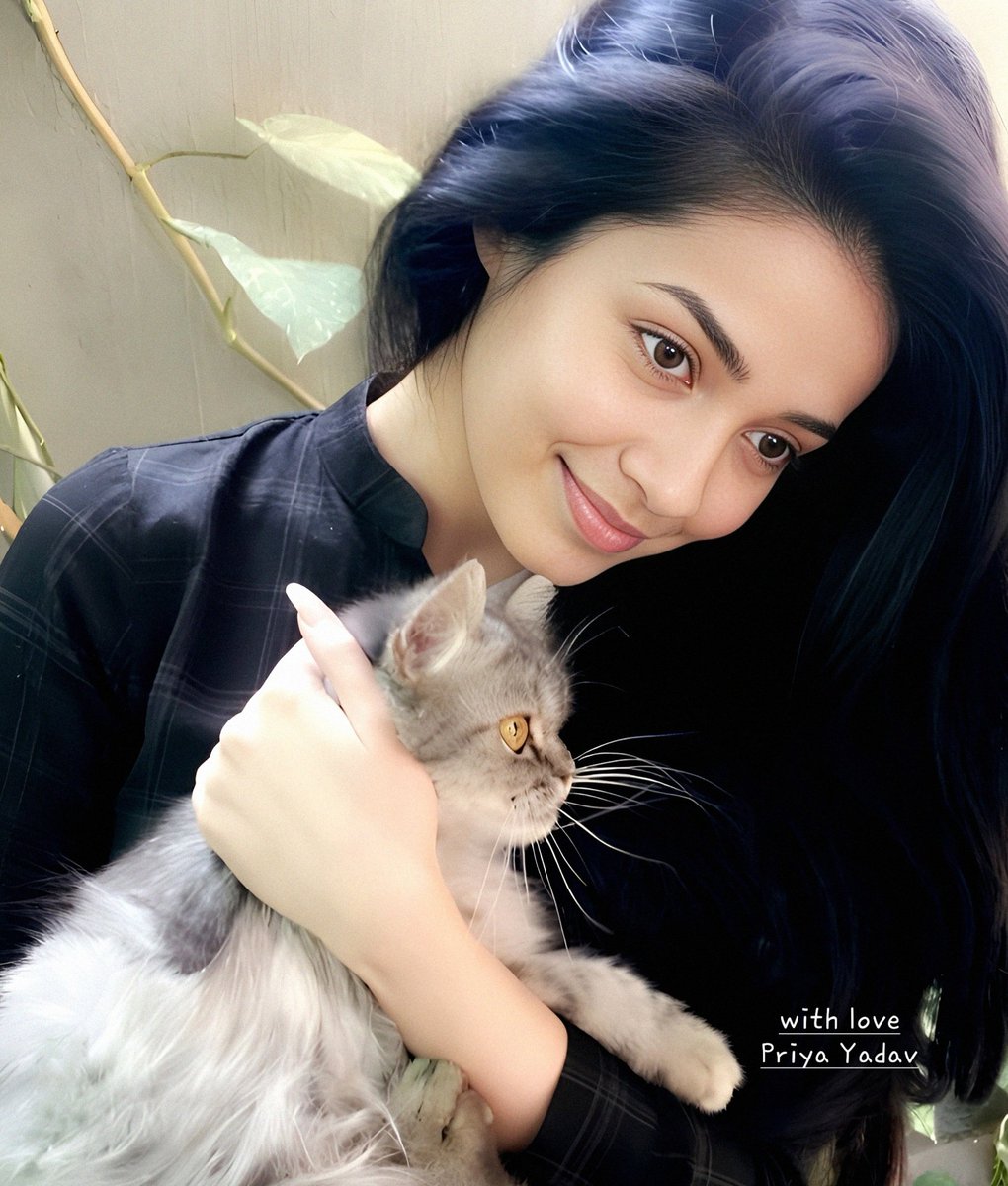 CutePriyaYadav's tweet image. Lost in those little purrs and endless love 🐱💕Evening feels complete with my little soulmate ✨
#NewProfilePic 
#Goodevening 
#PriyaYadav 💕