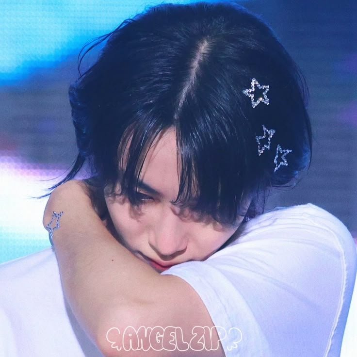 Sugar down bad for Jeonghan tweet media