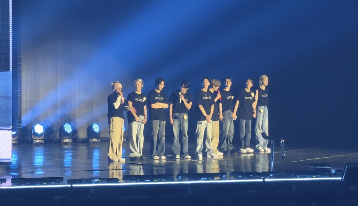 maple_boy0223's tweet photo. Not gonna lie, I was really afraid before flying to Seoul because of all the uncertainties and not knowing what would happen next. But I just want to thank THE BOYZ, especially Eric for making Inter-Zection jappen. It truly put my heart at ease and reminded me to trust that no matter what happens, THE BOYZ and The B will always find their way back to each other.

I’ll always be a The B in every lifetime. 🩶
