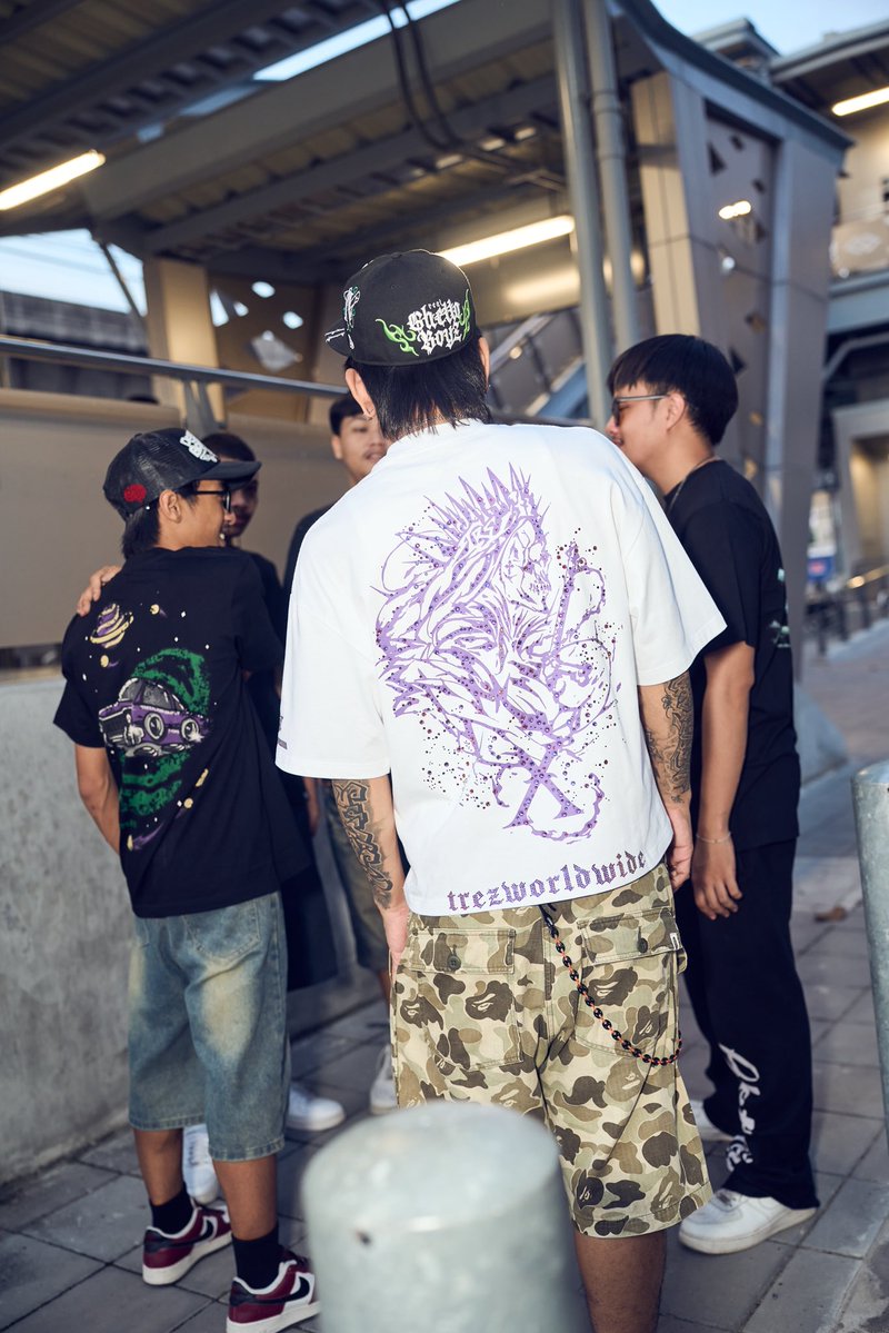 TrezWorldwide's tweet image. Shining by default, not by luck 💎✨
Decade x King collection 
สอบถาม/สั่งซื้อ dm or line : @tzworldwide
💵ผ่อน 0% 3เดือน ได้แล้วทาง 
tzworldwide.co (กดชำระทาง atome )

#tzworldewide #streetwear #hoodie #drip