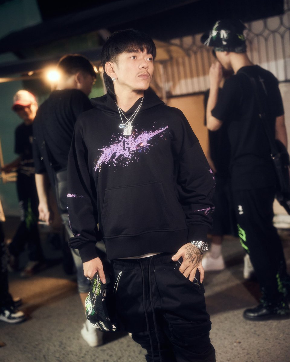 TrezWorldwide's tweet image. Shining by default, not by luck 💎✨
Decade x King collection 
สอบถาม/สั่งซื้อ dm or line : @tzworldwide
💵ผ่อน 0% 3เดือน ได้แล้วทาง 
tzworldwide.co (กดชำระทาง atome )

#tzworldewide #streetwear #hoodie #drip
