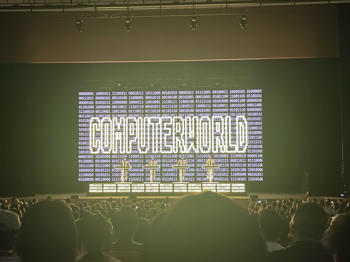 yu__vinyl's tweet photo. 大阪公演行ってきました〜
圧倒されるね

#kraftwerk https://t.co/9CoBoyBOjU