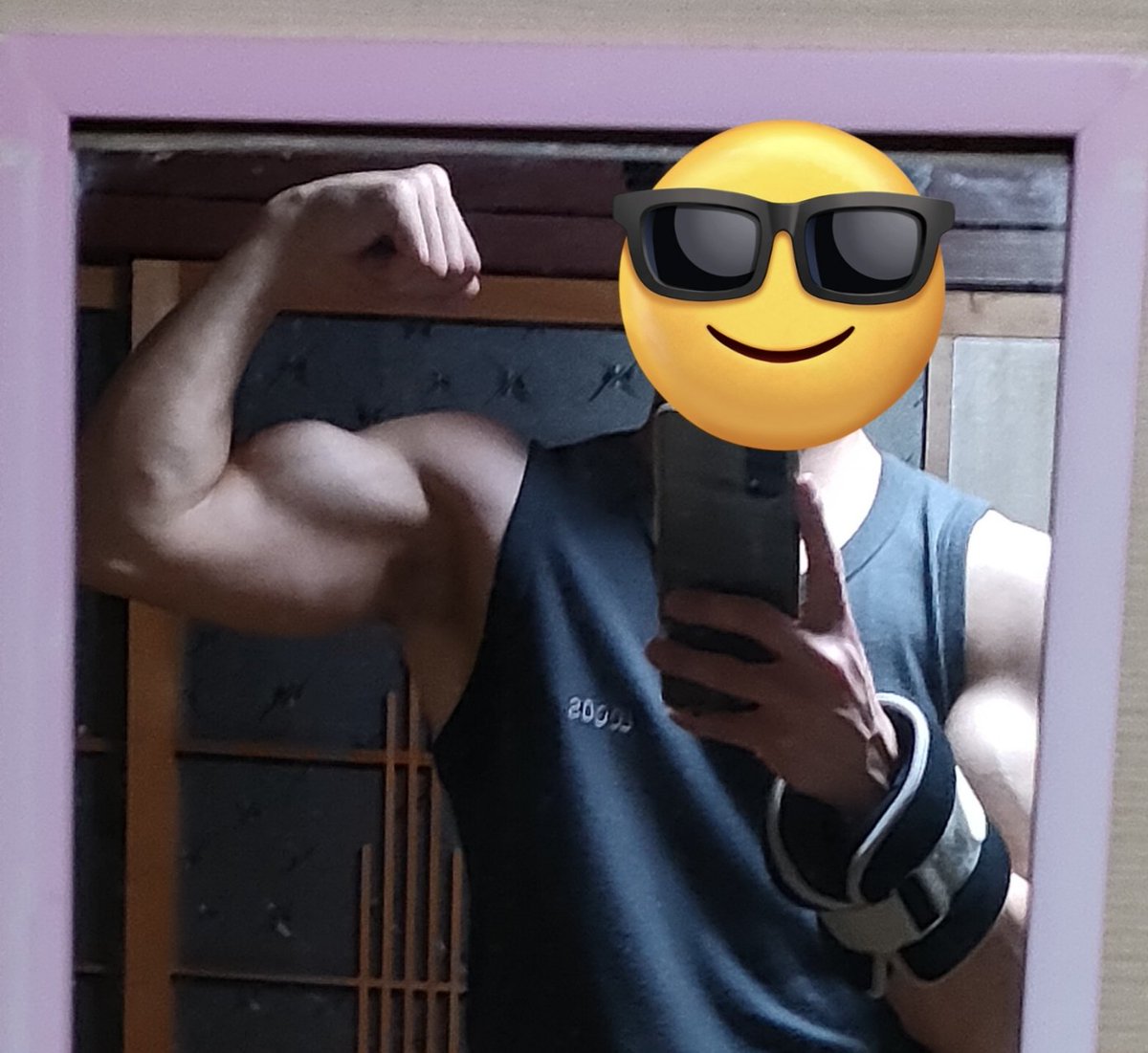 BEWD_YPC_SWLS's tweet photo. 筋トレはいいぞ定期💪 https://t.co/mog2N2ioEx