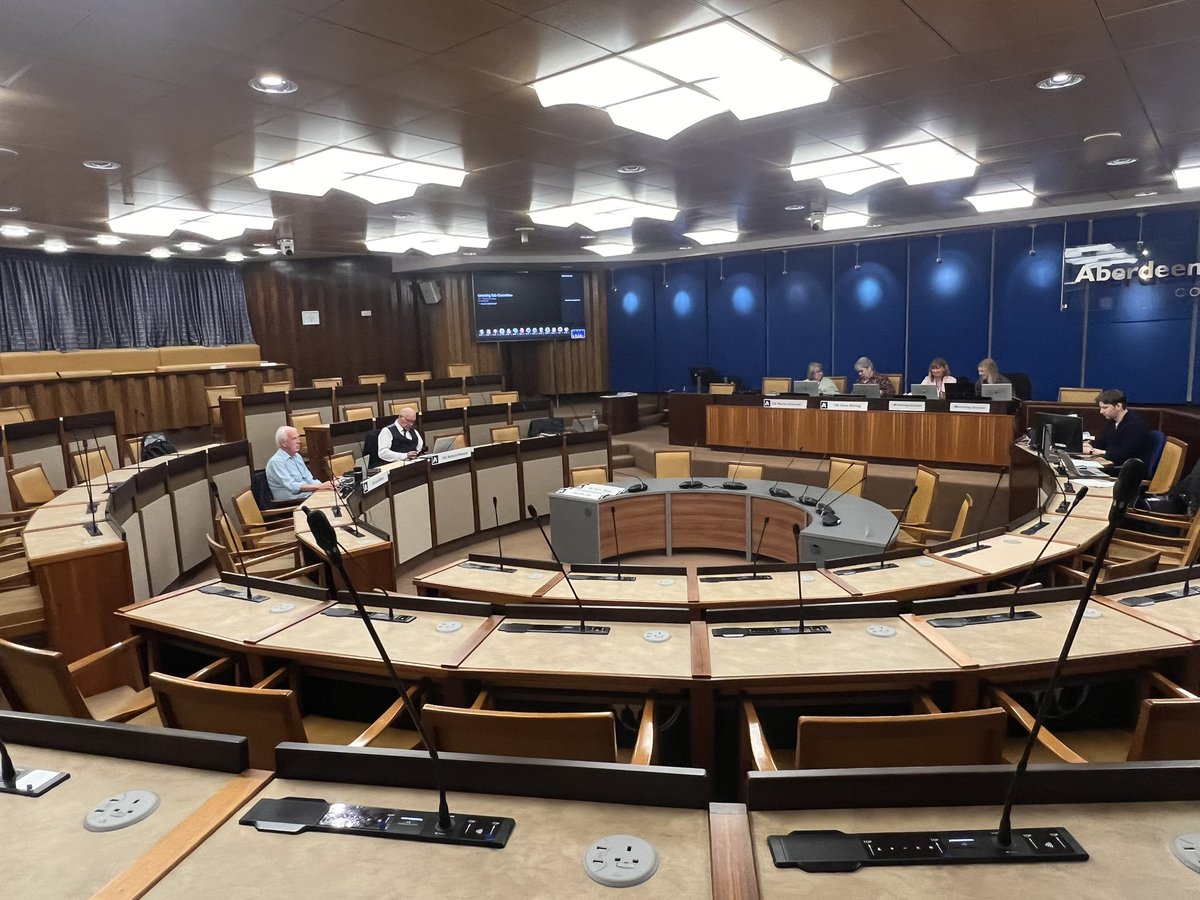 louise_hosie's tweet photo. An Orange Order march in Stonehaven will go ahead next month after being considered by councillors. 

Aberdeenshire Council’s Licensing sub-committee agreed that the event on June 27 can be held - with conditions. 

More than 500 people had expressed concerns about the event. https://t.co/5PBRUbCx61