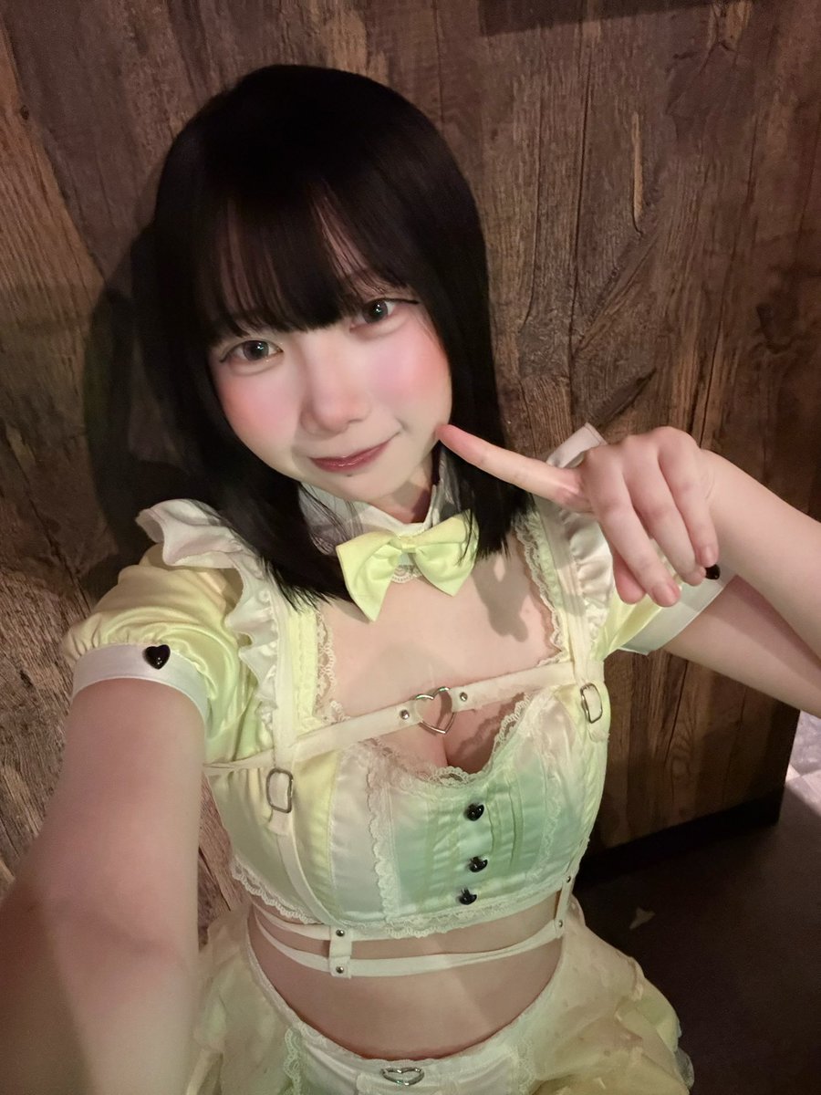 むい tweet media