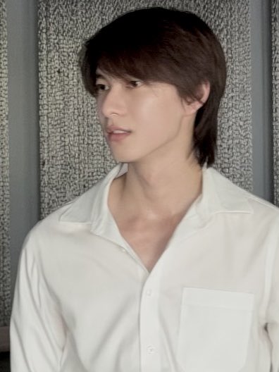 pnbhome's tweet photo. พี่พูห์เชิ้ตขาว ที่สุดอยู่และ https://t.co/ym4bfF4Ian