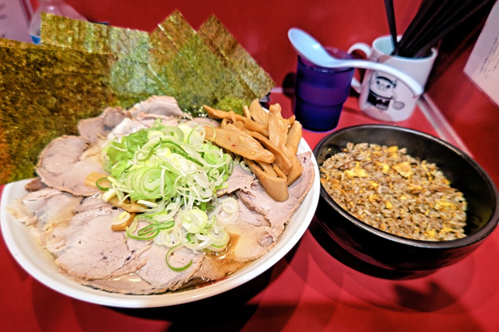シンイチ tweet media