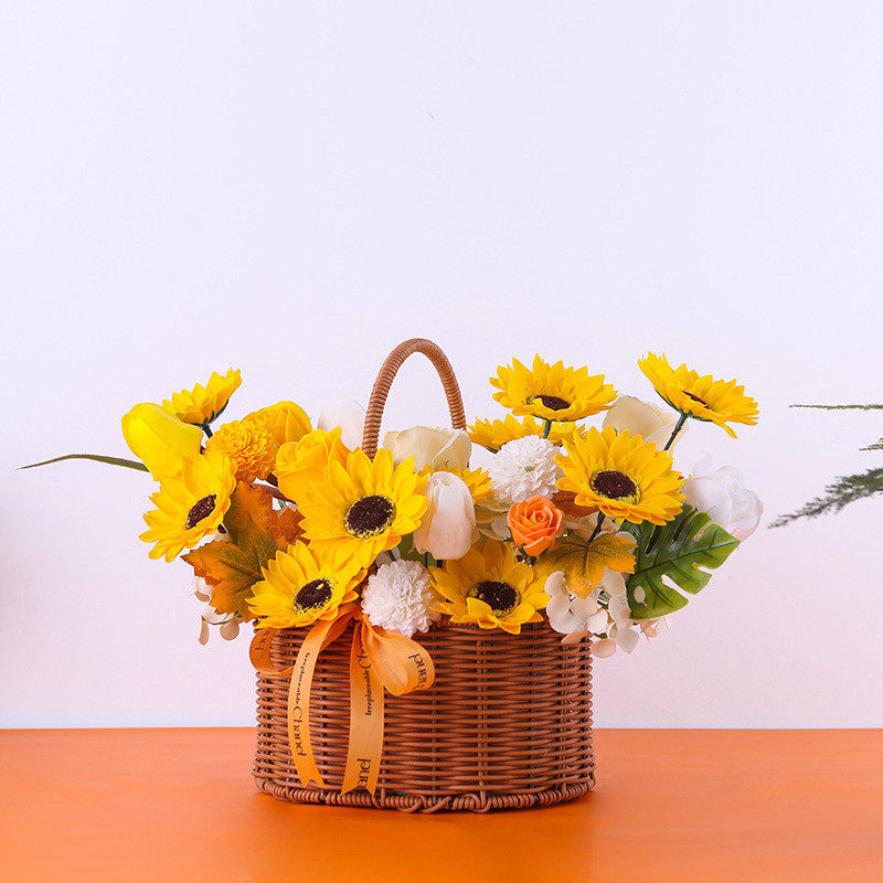 Anderso29907158's tweet image. Handmade charm alert! Just finished a dainty linen tote with hand-embroidered sunflowers  Perfect for market runs or weekend strolls—each stitch is stitched with love. What’s your favorite handmade find lately  #HandmadeHappiness #CraftLove