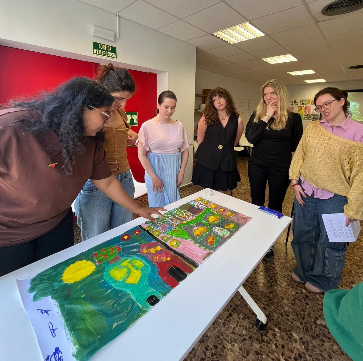 TACCbcn's tweet image. #Recap de la formació europea sobre eines digitals i desinformació 📲

Els i les professionals juvenils han participat de la programació d'activitats durant tota la setmana 👇