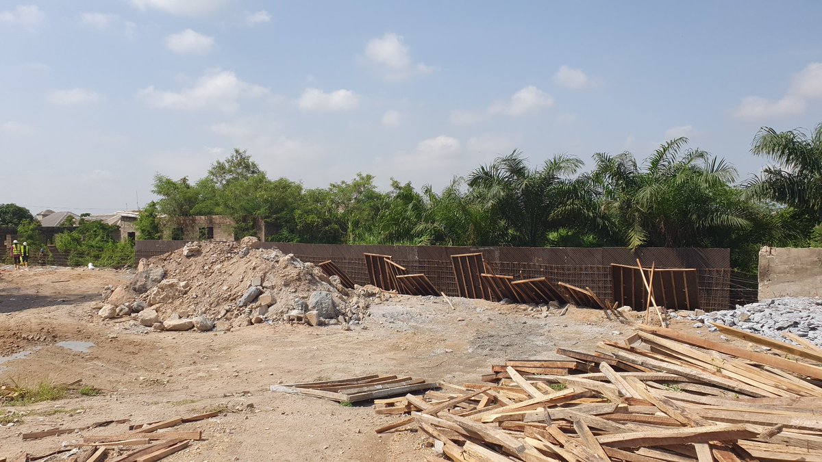 Abdulsa86605191's tweet image. Back to work 
#construction