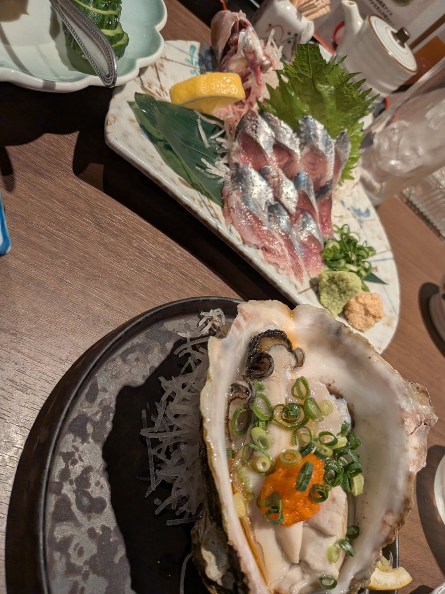 あち屋 tweet media