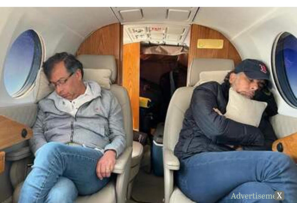 Daniel Samper Ospina tweet media