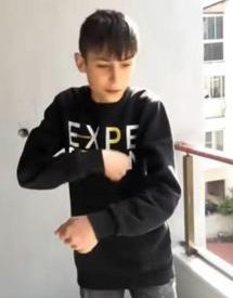 çalıştığı inşaattan düşerek hayatını kaybeden çocuk işçi Zekai Dikici
unutmayacağız