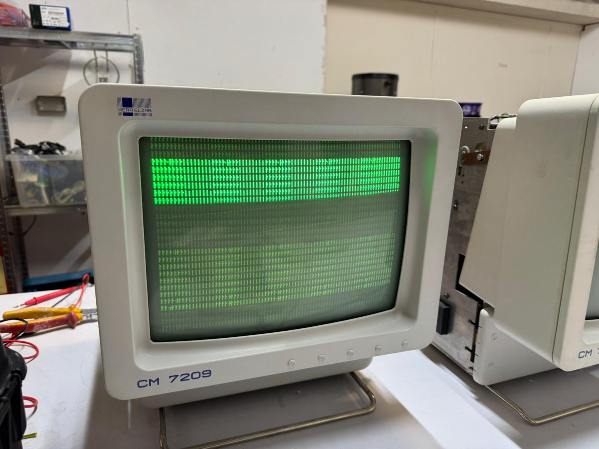 TOG_Dublin's tweet image. A green glow from the Eastern Bloc 💚
Eduard brought a Mera CM 7209 retro CRT terminal into Tog, and with help from Ambrose, Garry and Roman, the screen came back to life.
Bonus: some chips inside were marked “Made in Ireland”.
tog.ie/2026/04/a-gree…
#RetroComputing #Repair