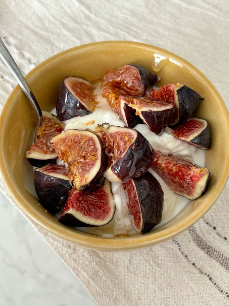 bilbilbites's tweet image. ๋࣭ ⭑⚝💜✮⋆˙ BUILD YOUR SWEET FIG BREAKFAST: FUN FOOD POLL
#Figs #Sweets #Breakfast #FoodPoll
#InteractiveThread #Healthy #Yum