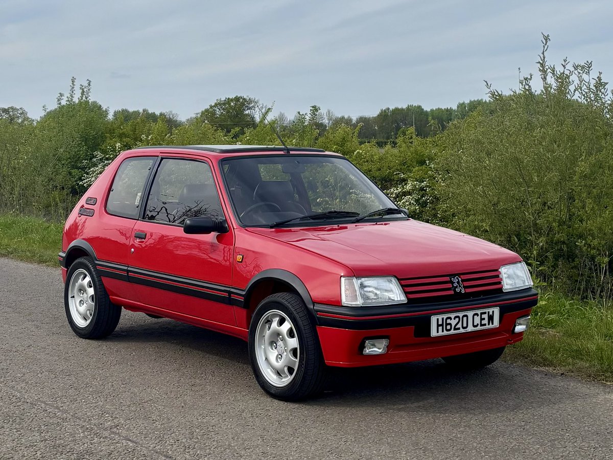timpitt100's tweet image. A final drive in the 205 GTI before it goes back. 

Words coming soon to Classic. Retro. Modern. magazine, among other places.