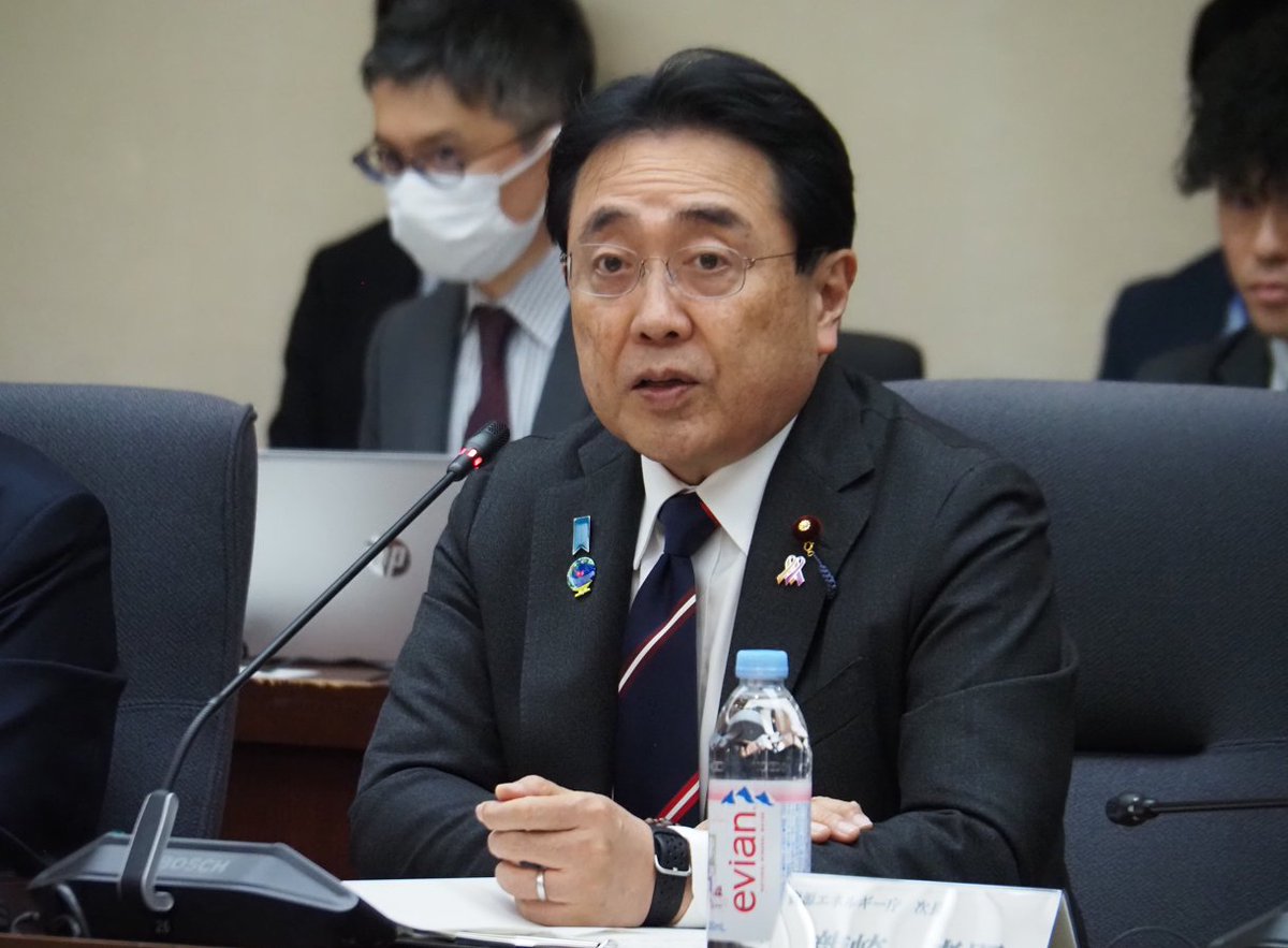 経済産業省 tweet media