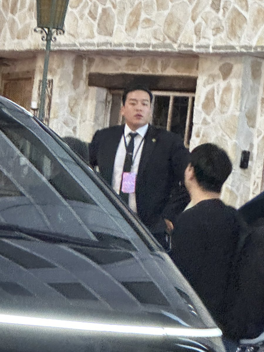 잔지_벤 💜❤️ tweet media