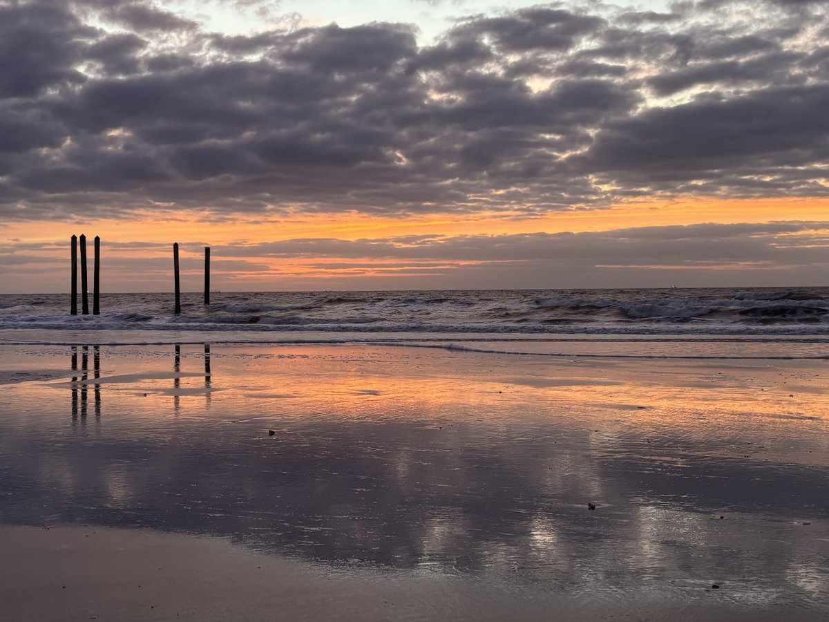 valkerie777's tweet image. Good morning from #Florida #beachlife #sunrise