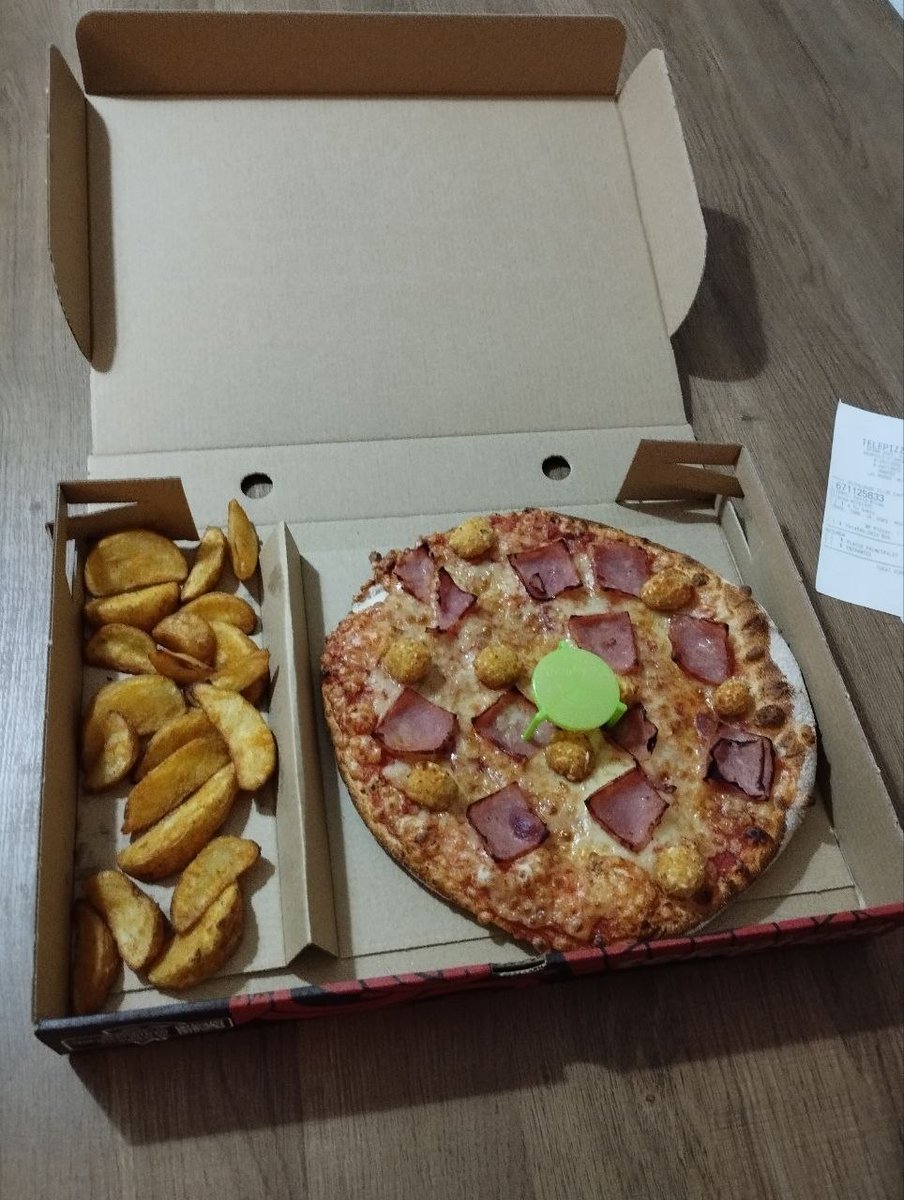 TelepiFan's tweet photo. Pedido del 30/04/2026 @telepizza_es para depedir bien el mes, rico y a lo grande https://t.co/t0pUK5hFEu