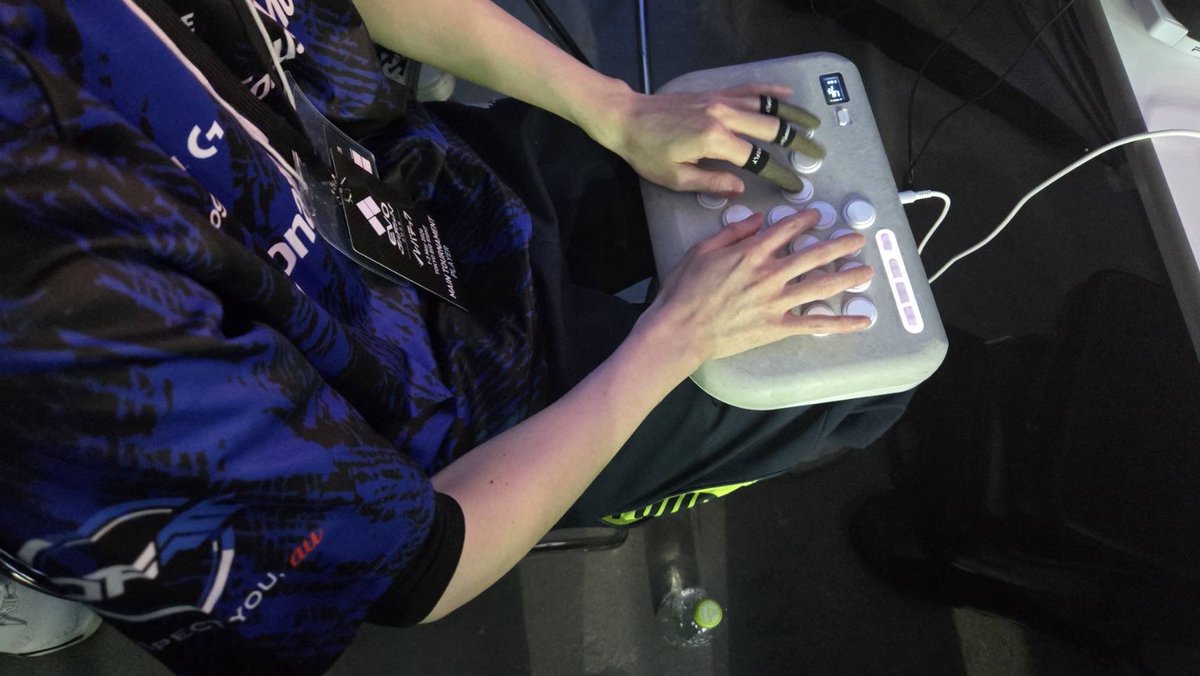 ナウマン（Nauman） tweet media