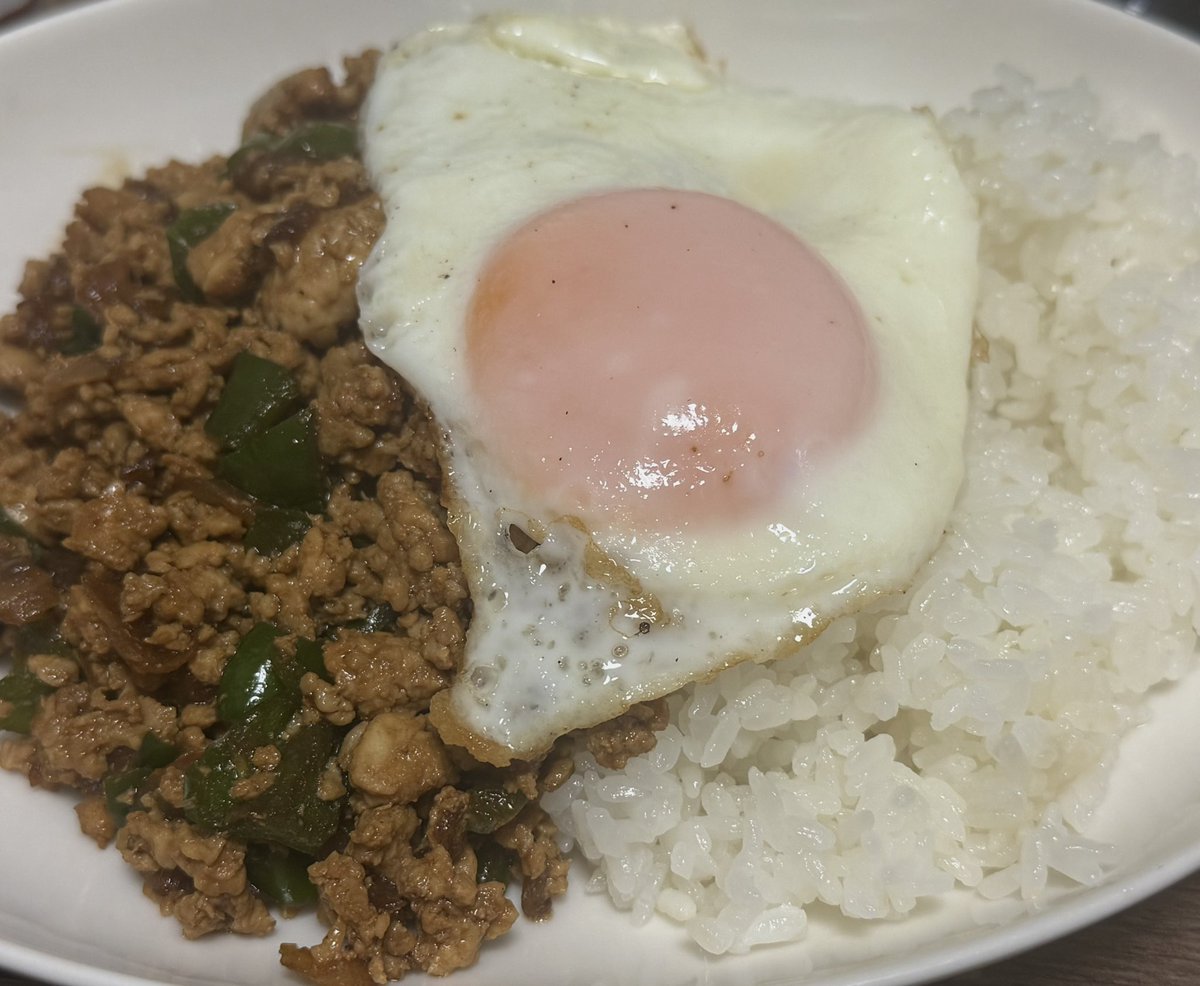筋太 tweet media