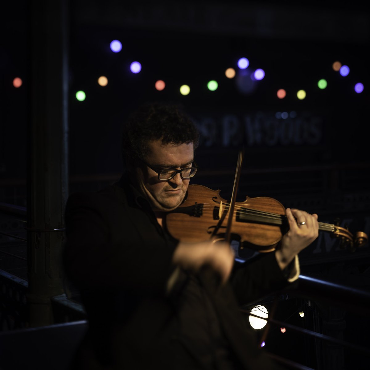 scottishmusic's tweet photo. 10 May at 3pm @scottishmusic member @Scotsfiddler and Gregor Blamey perform a special feature on Robert Burns related fiddle tunes and some new Alastair Savage tunes too tickets and info ➡ https://t.co/BJRKDsVP37 https://t.co/3KaReKo0eR