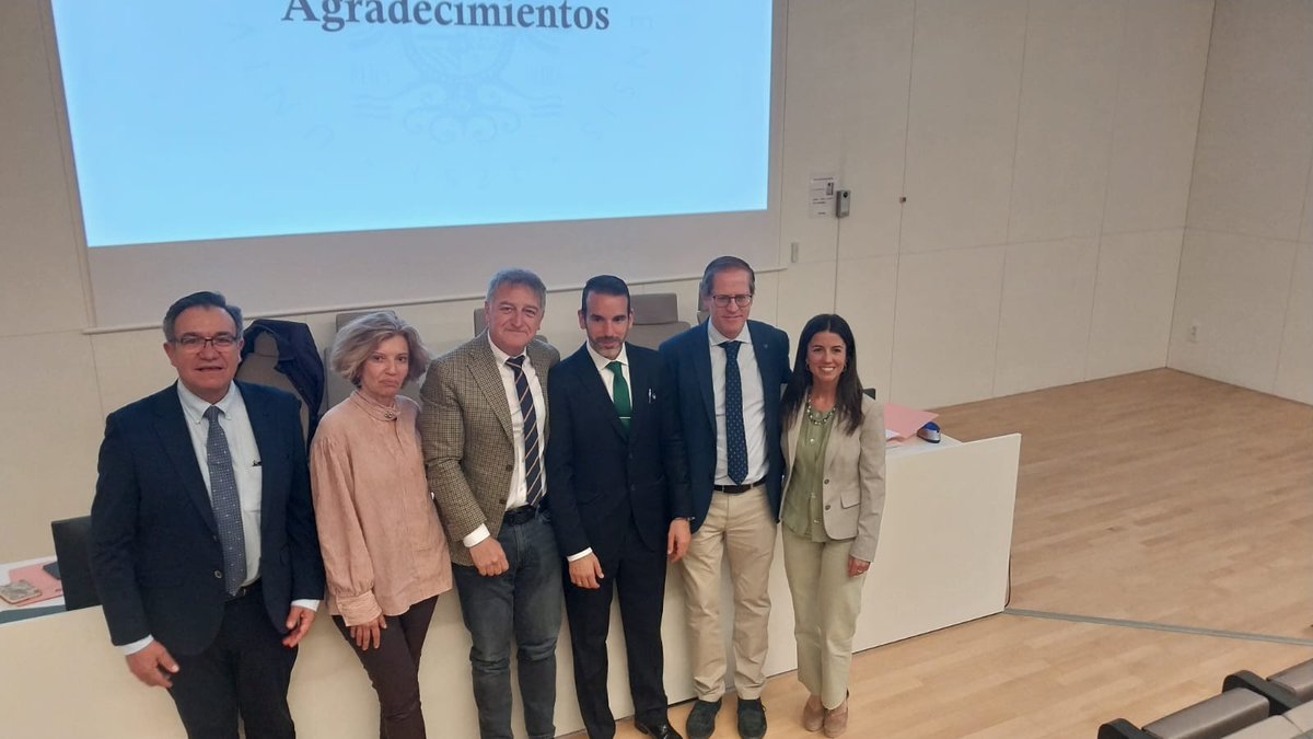 FacMedicinaUGR's tweet photo. ¡Gran noticia en nuestra Facultad! 🩺✨
​Damos la enhorabuena al Prof. Pablo González Domenech, que se incorpora como Profesor Permanente con Vinculación Clínica al SSPA en el área de Psiquiatría.
​¡Felicidades por este merecido reconocimiento a tu trayectoria! 👏🎓
​#UGR https://t.co/lbo2bF0GRH