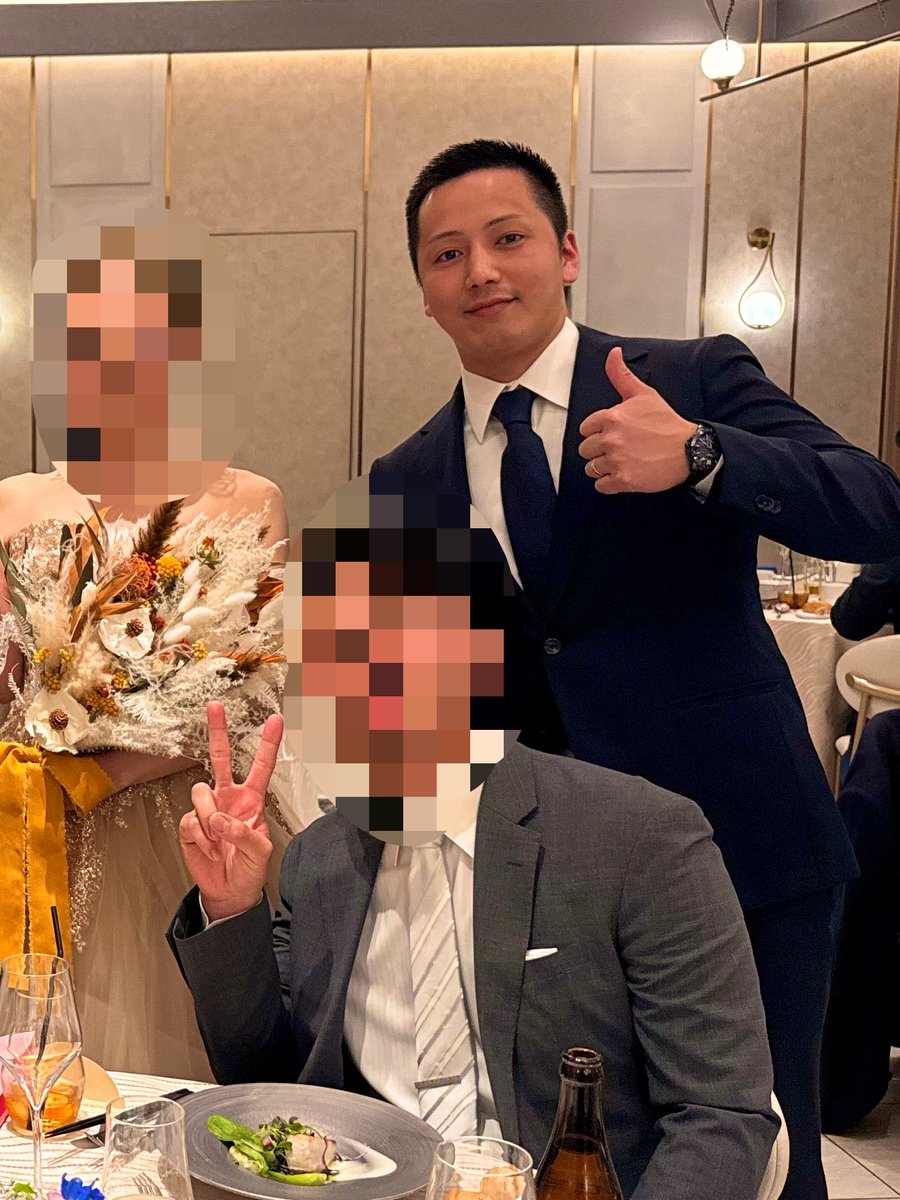 kojichaochacha's tweet photo. 年に数回しか着ないスーツ似合ってますか…？ https://t.co/BL6qQSfbD9