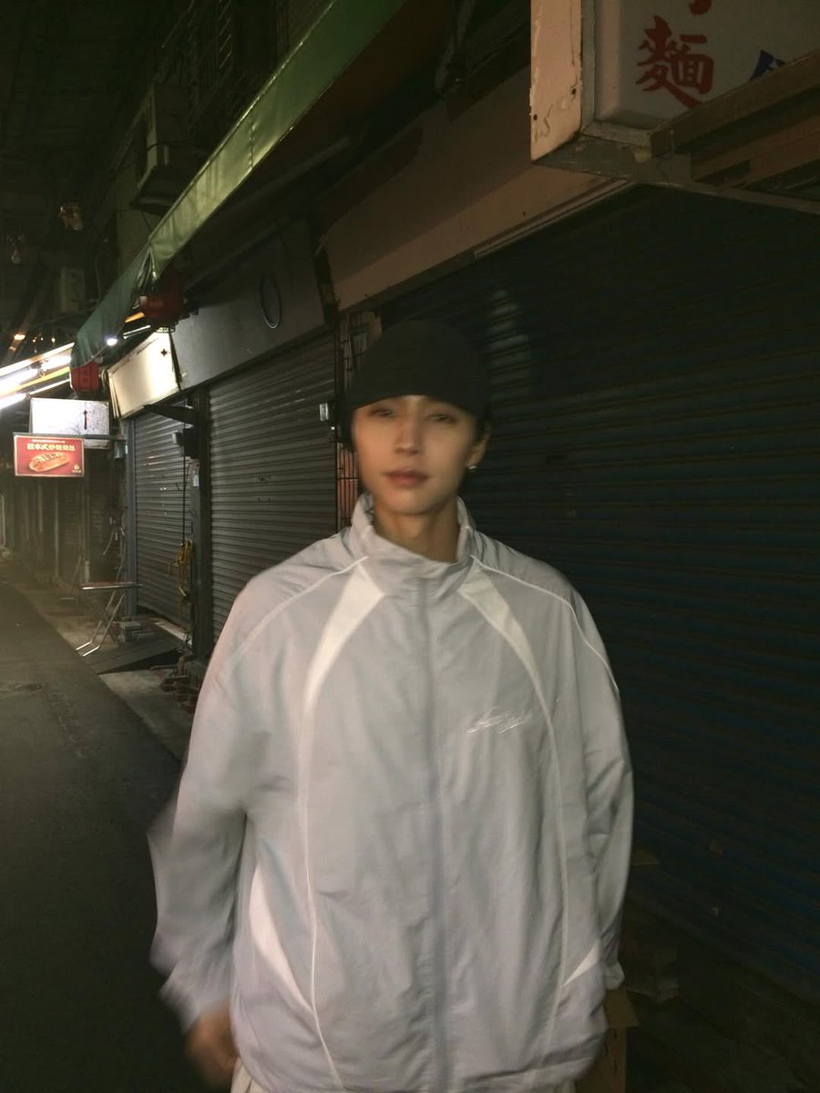 jsuhsource's tweet photo. 260501 - johnnyjsuh instagram update (3/4)

“🦆”

#JOHNNY #쟈니 https://t.co/az91T6DEsP