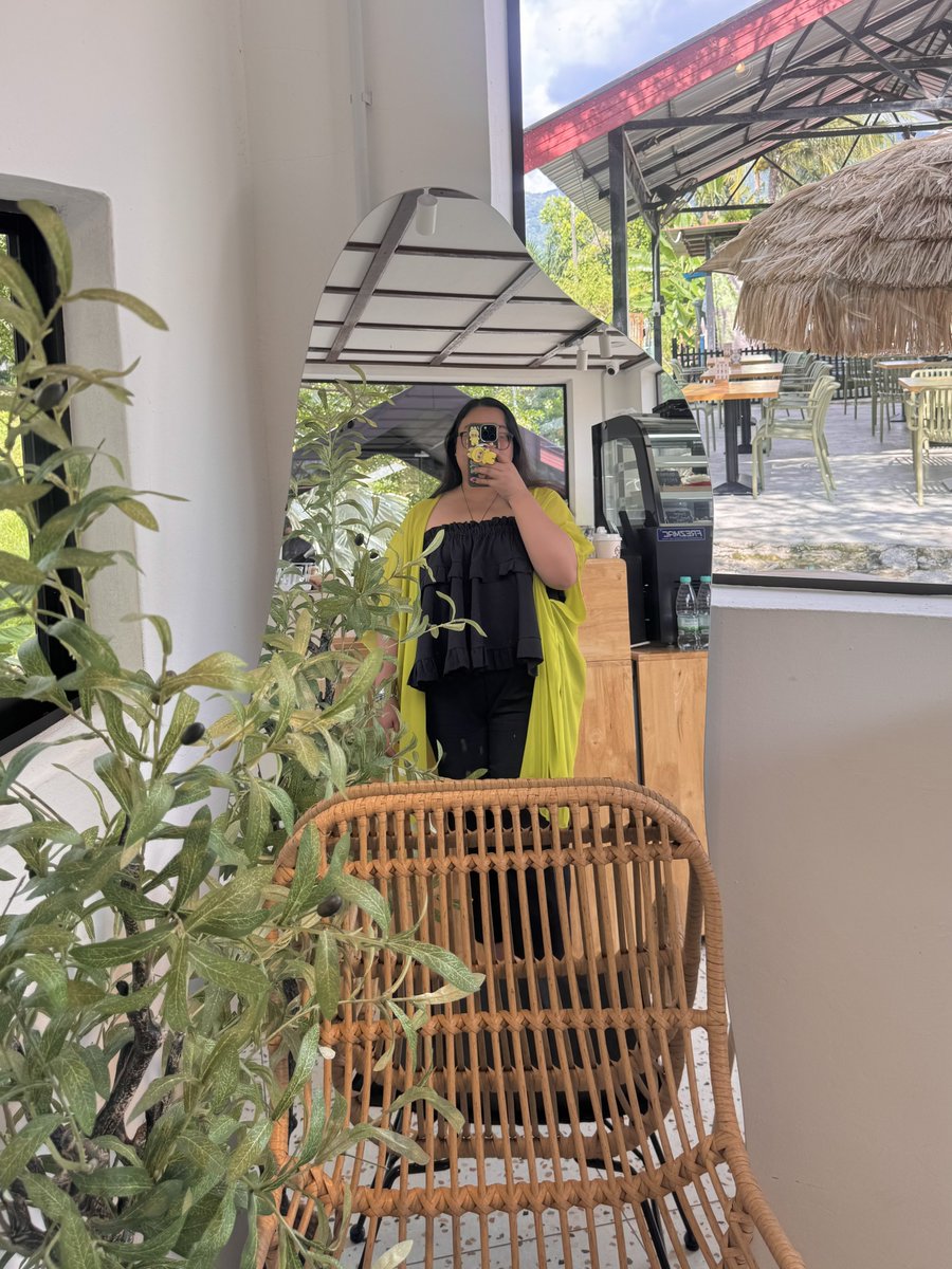 sayabeng's tweet photo. Nesmilan trip 👒🙂‍↔️ https://t.co/SvfsfxJBJ0