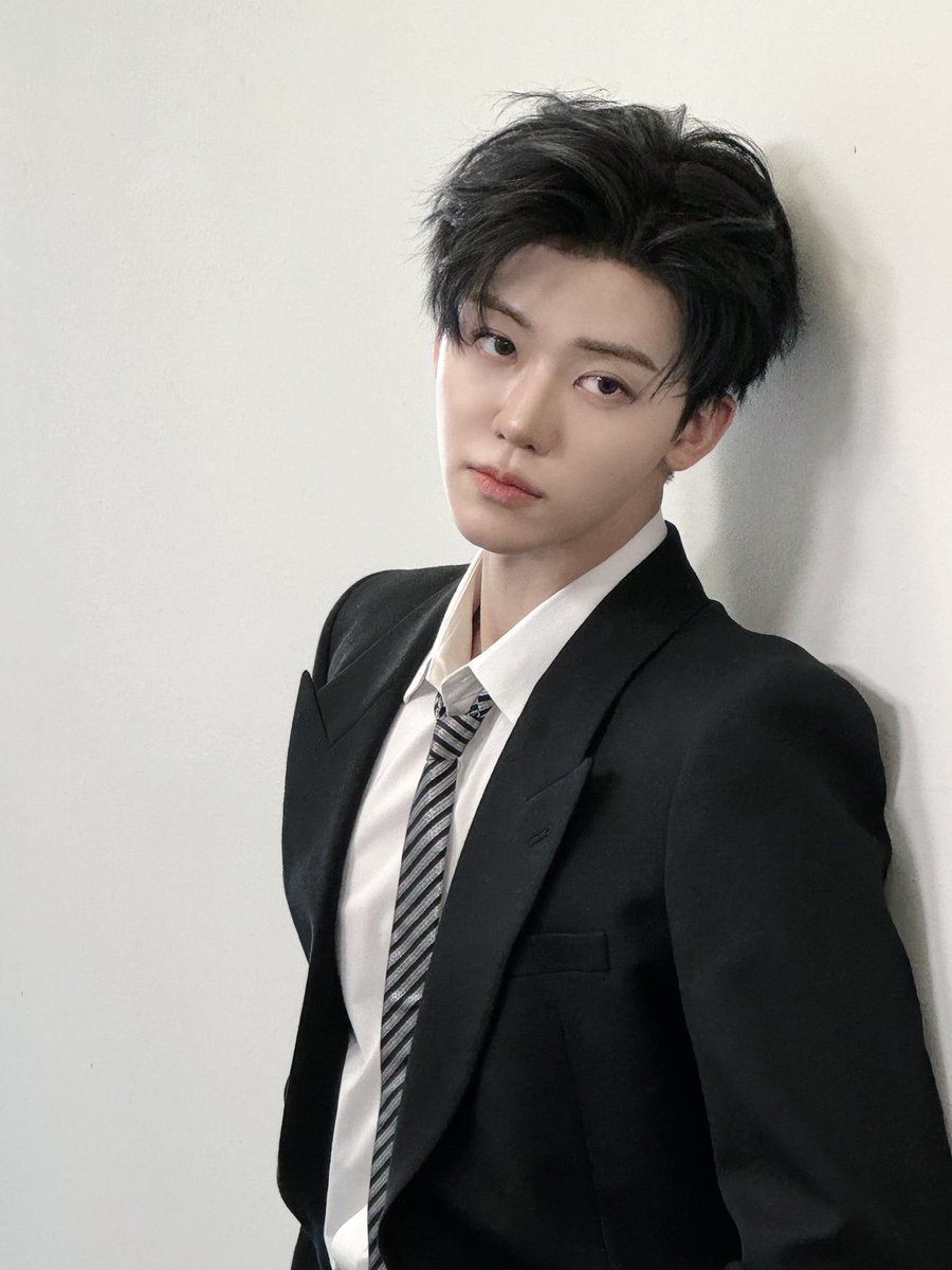 มาก่อย tweet media