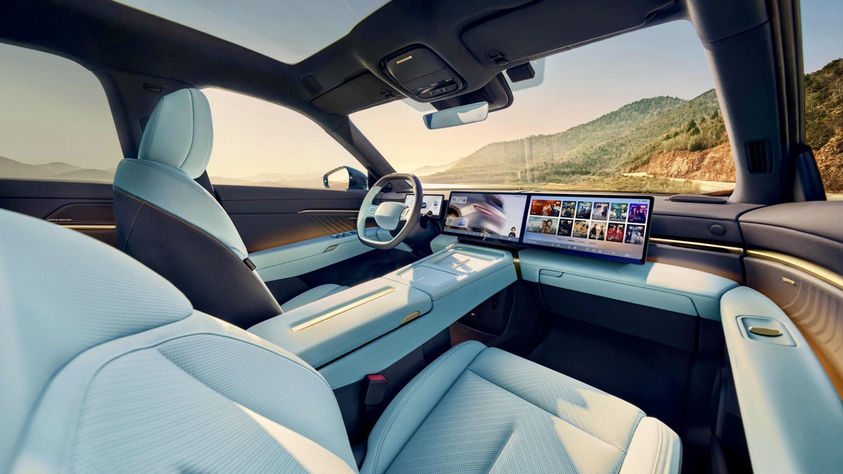Maximilian Vitz🗽⚡️ tweet media
