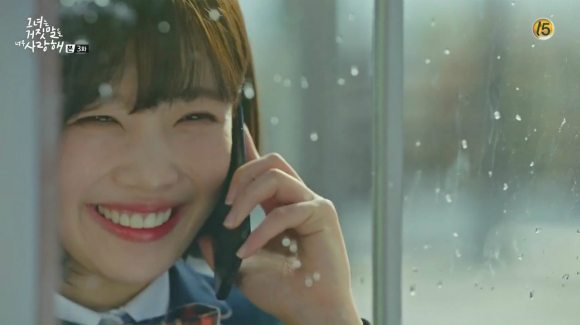 JOYful_global's tweet image. south korean director when looking for cast for the role of a resilient sunshine girl quietly carrying massive family trauma &amp;amp; emotional baggage:

park sooyoung (#JOY) ☀️💔