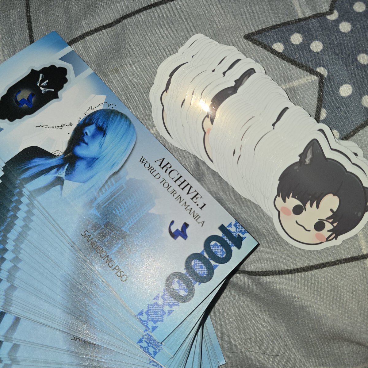 acewoodz's tweet photo. nandito na ang allowance ni mayor hahaha see you all tomorrow!

#Archive1_in_Manila https://t.co/oDCyNmOAhW