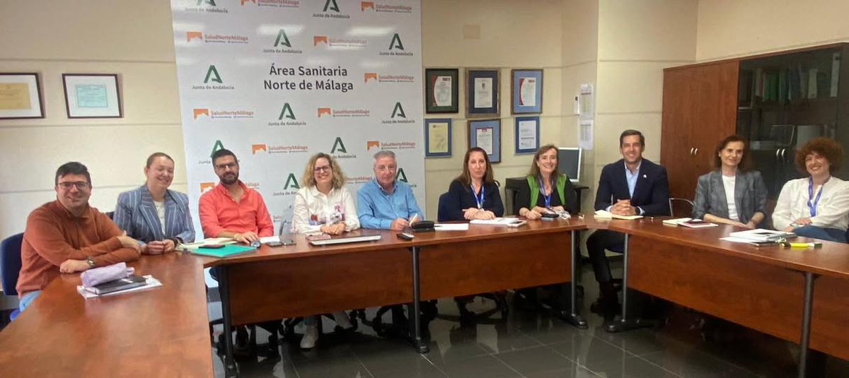 Farmacéuticos de Málaga tweet media