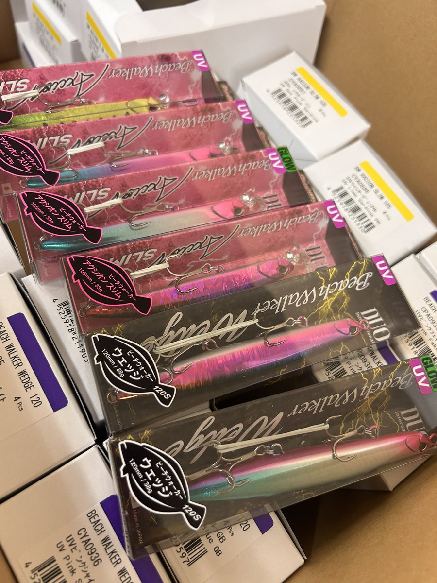 デュオ ビーチウォーカー 
ウェッジ120
アクシオンスリム105S
新色入荷！

ウェッジ120
store.shopping.yahoo.co.jp/openwater/beac…

アクシオンスリム
store.shopping.yahoo.co.jp/openwater/beac…