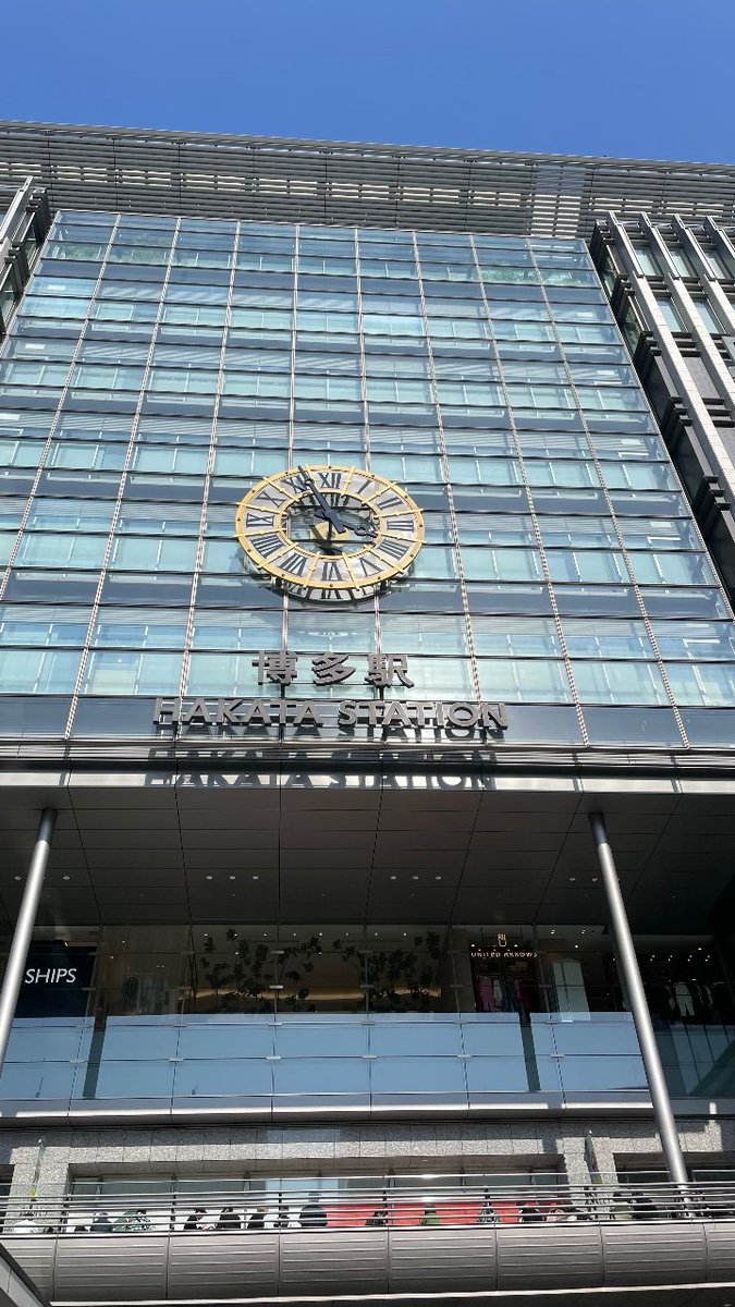 gateway_0919's tweet photo. 博多上陸！
恒例の電車撮影タイム https://t.co/ghPo3sToJ3