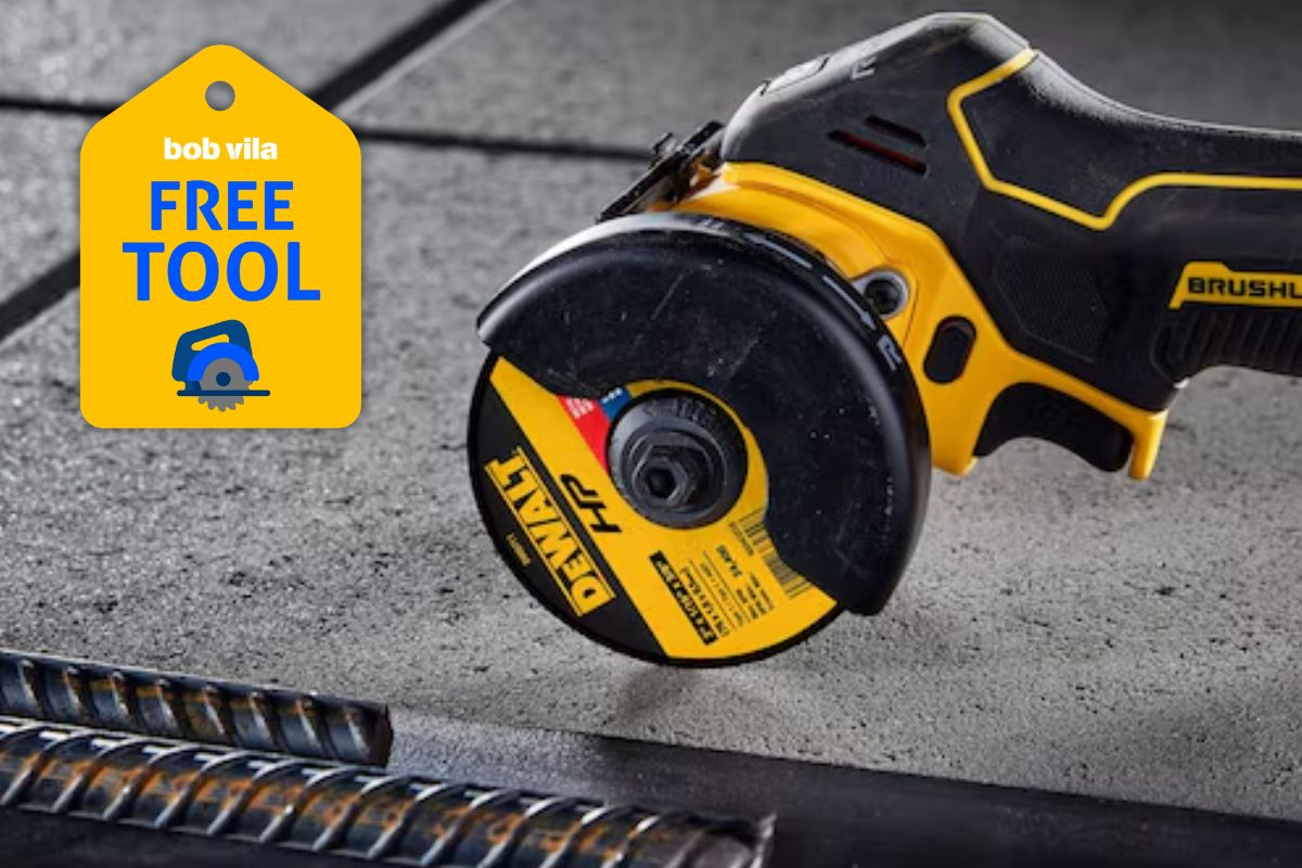 DustinMPeyser's tweet image. Lowe’s Is Giving Away Free DeWalt Tools for Spring—Here’s How to Get One dlvr.it/TSKQdL 👉 Reveal Your ROI bit.ly/MyHomeAI 👈 #Lowes #DeWalt #Tools #SpringSale #PowerTools