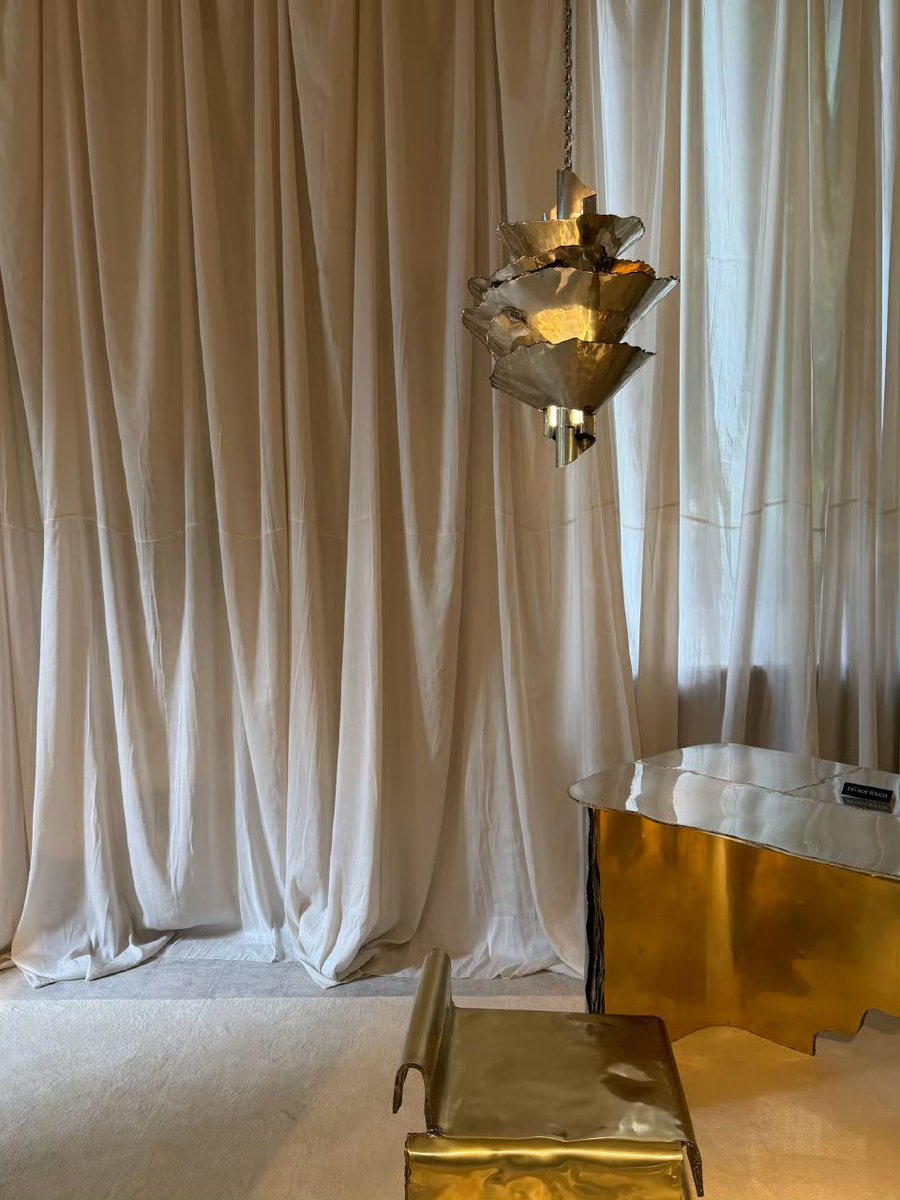 TH8E8's tweet image. As the present moment unfolds into an artistic expression, spring becomes a season of limitless inspiration. It was me, captures every spark of creativity at #MilanDesignWeek