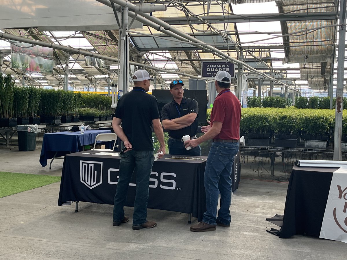 GussAutomation's tweet image. Come see GUSS at Duarte Friends Day!
We are here at Duarte Nursery’s 28th Annual Friends Day, a special event bringing together the ag industry for a day of learning, connection, and community. Stop by to see GUSS!
#GUSS #duartefriendsday #AgTech #autonomousspraying