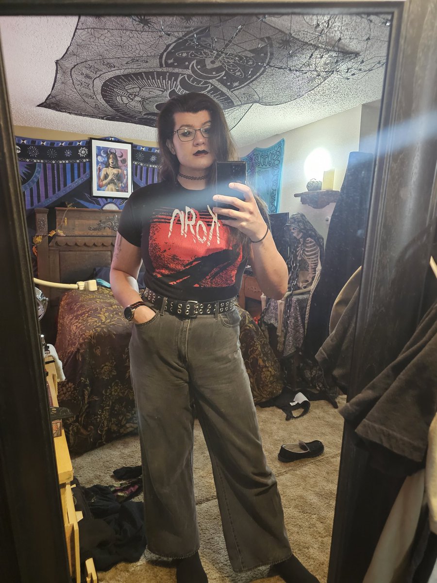 𝕰𝖒𝖔 𝕰𝖛𝖆 💀🕸🖤🥀 tweet media