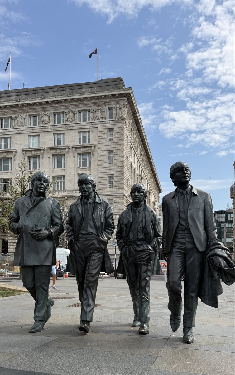 Daisytan31's tweet photo. Liverpool, UK https://t.co/EUfW764DhL