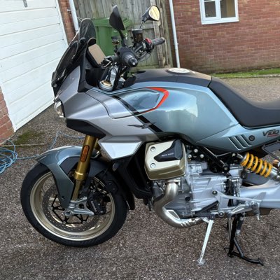 BritSToc's tweet photo. #NewProfilePic https://t.co/zNOoAD5YMU