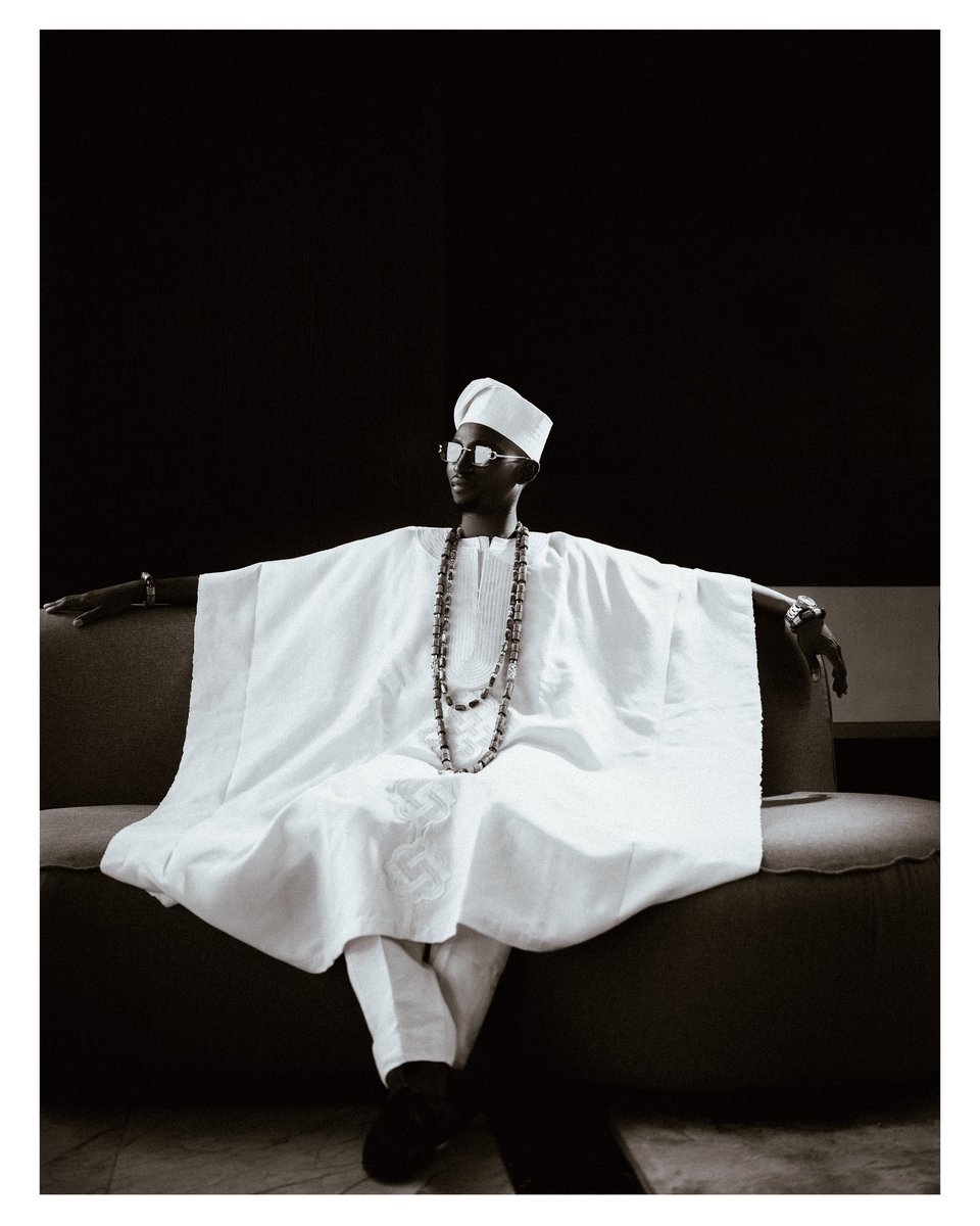 SeyeAlagbe's tweet photo. Love in BNW📌 https://t.co/85rdfP2c8h